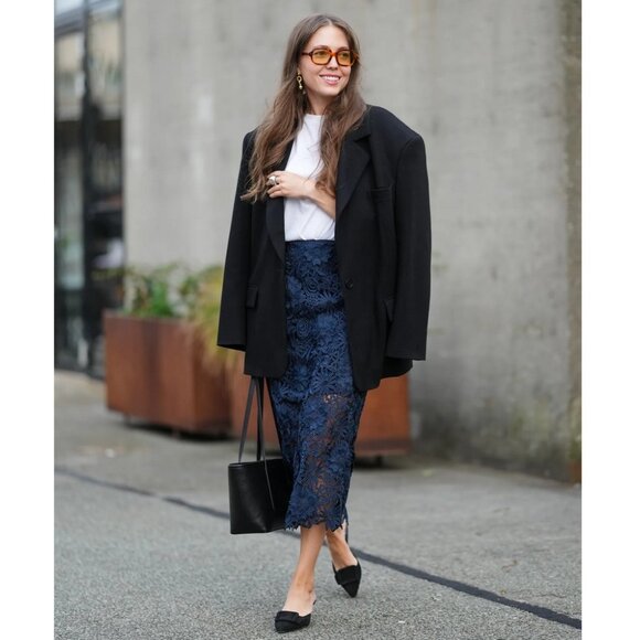 Eddie Bauer Women's Wool Blend Classic Relaxed Oversized Blazer in Black L Tall - Picture 8 of 9